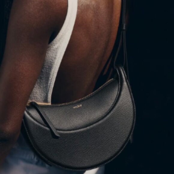 Polène Numéro Dix – Monochrome Black Textured Leather - Picture 2 of 10